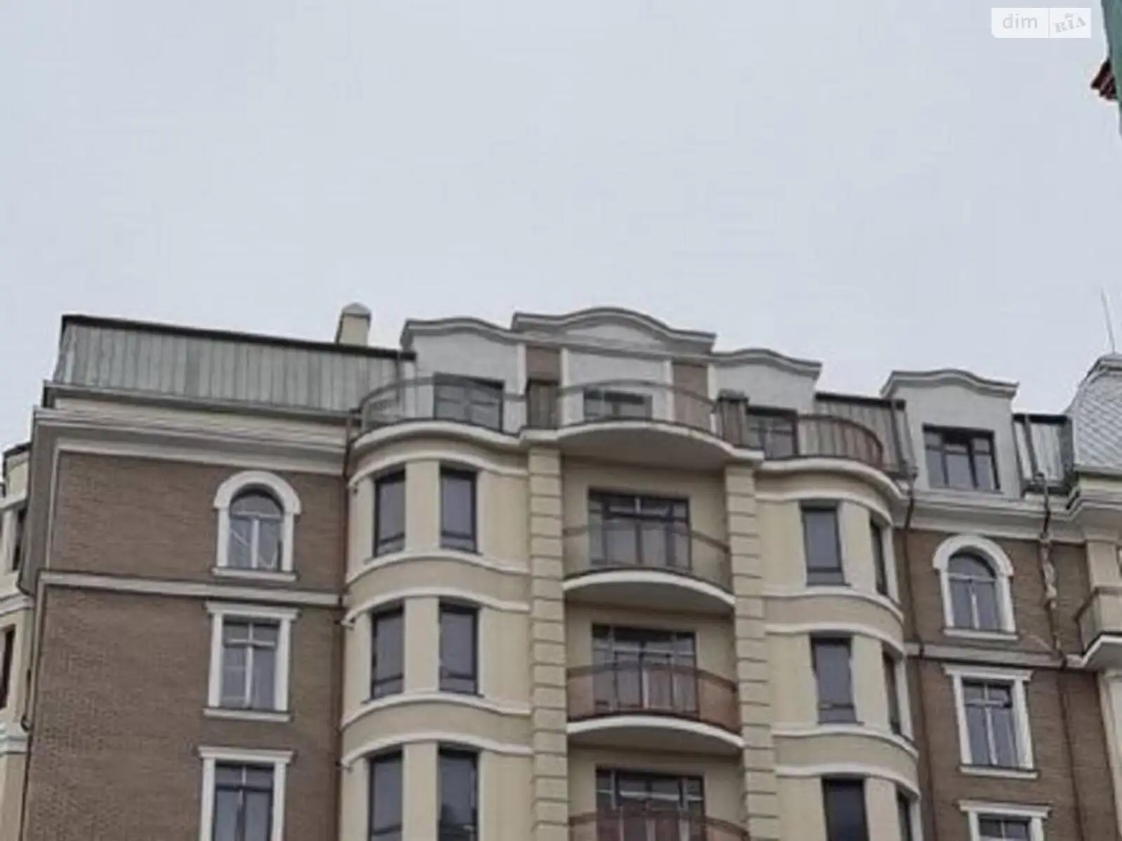 Продается 3-комнатная квартира 113 кв. м в Одессе, ул. Бориса Литвака - фото 1