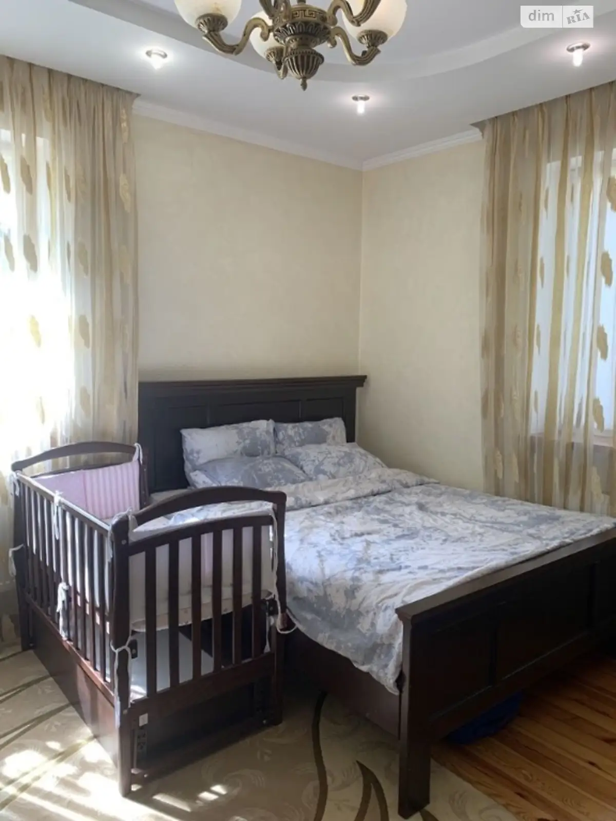 Продается дом на 3 этажа 288 кв. м с террасой - фото 3