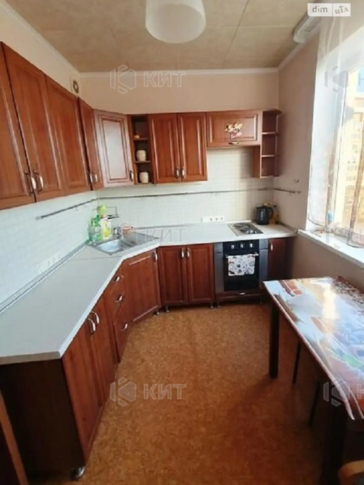 Продается 2-комнатная квартира 56 кв. м в Харькове, цена: 46000 $