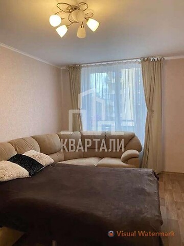 Сдается в аренду 1-комнатная квартира 40 кв. м в Киеве, ул. Анатолия Петрицкого