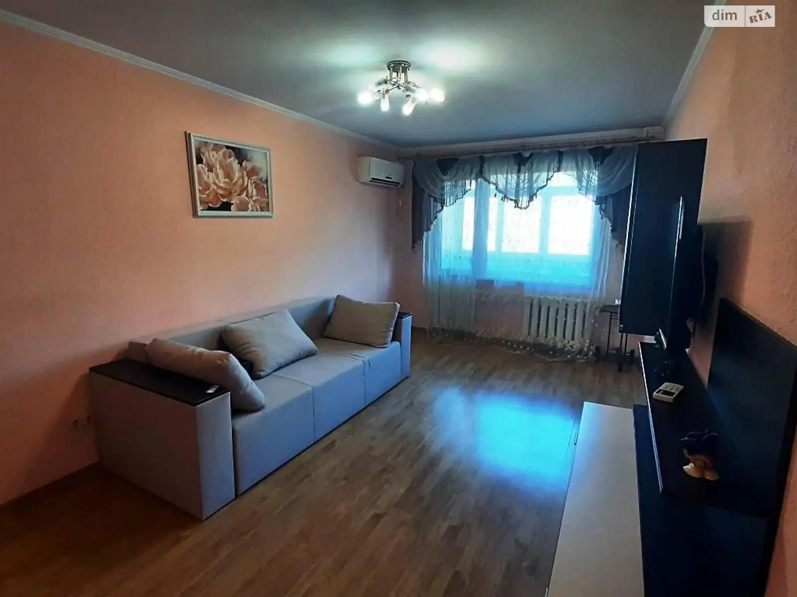 Продається 2-кімнатна квартира 46 кв. м у Одесі, вул. Генерала Петрова - фото 1
