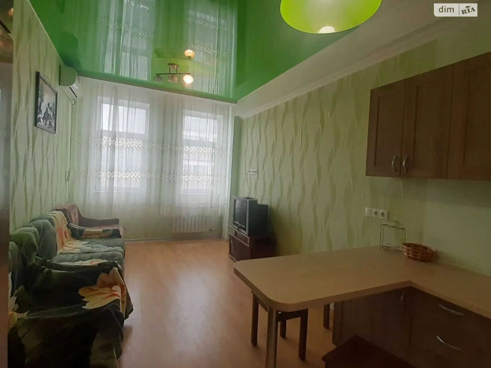 Здається в оренду 1-кімнатна квартира у Одесі, вул. Отамана Головатого, 113А