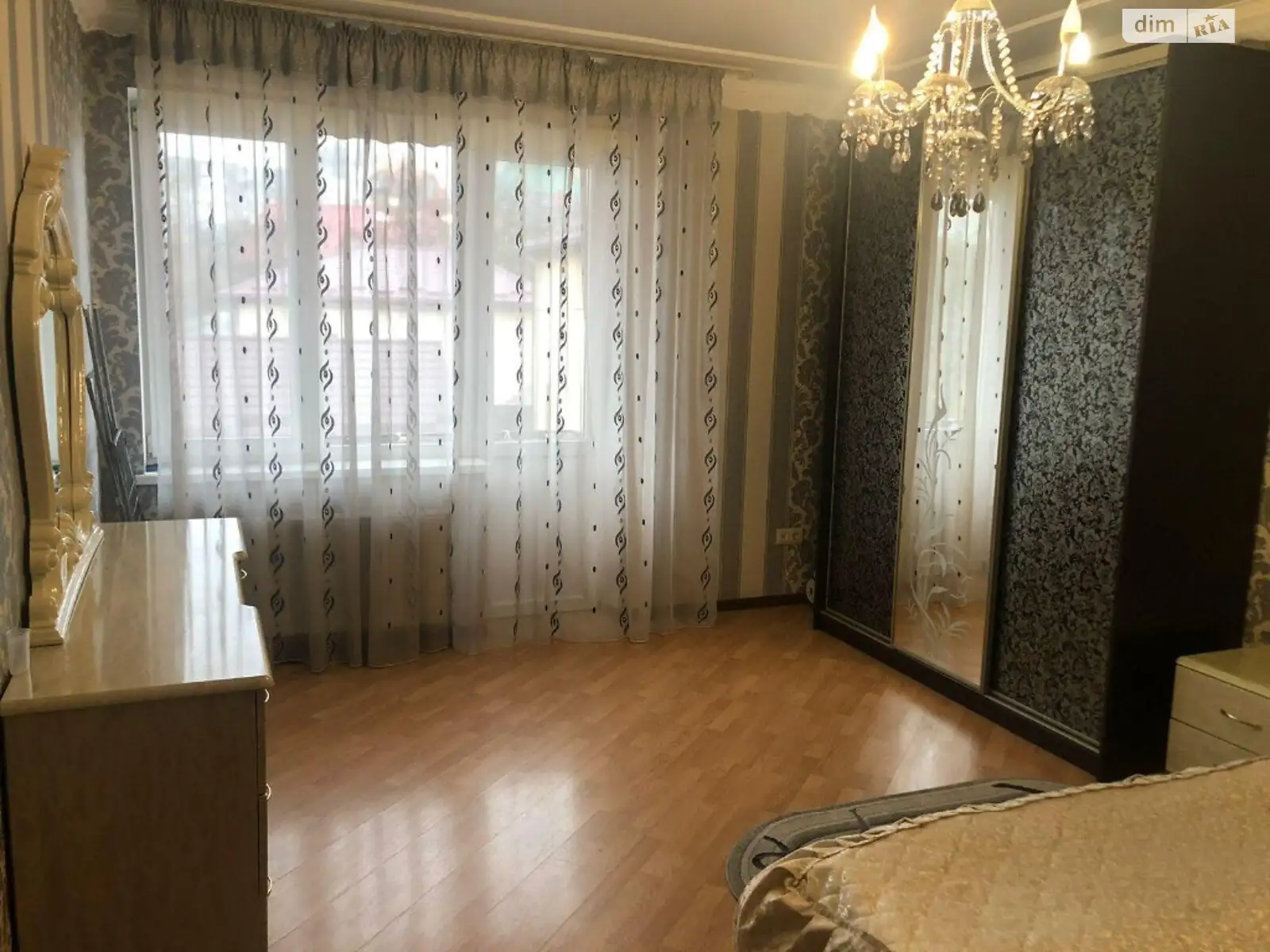 Сдается в аренду 2-комнатная квартира 55 кв. м в Трускавце, цена: 13000 грн