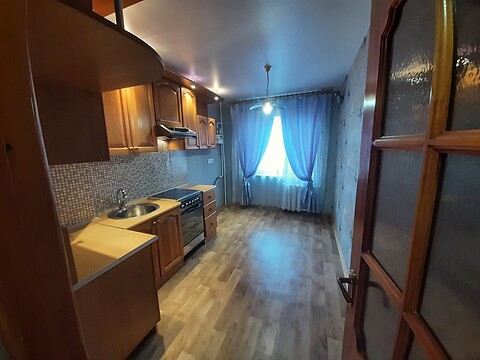 Продается 3-комнатная квартира 67.07 кв. м в Запорожье, ул. Новокузнецкая