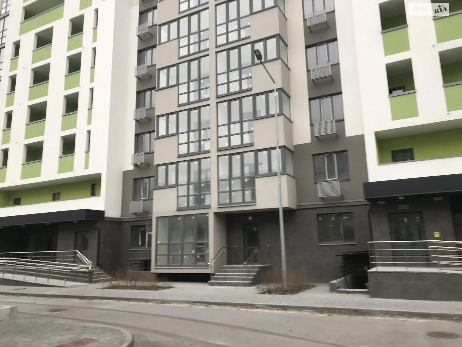Продается 3-комнатная квартира 81 кв. м в Киеве, ул. Архитектора Вербицкого, 1 - фото 1
