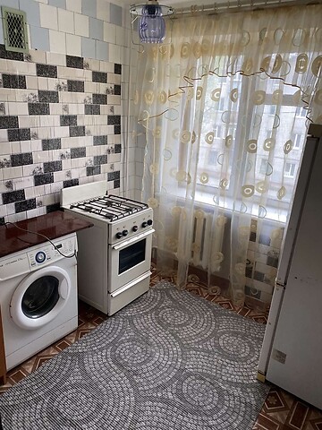 Здається в оренду 1-кімнатна квартира 32 кв. м у Кременчуку, цена: 5000 грн