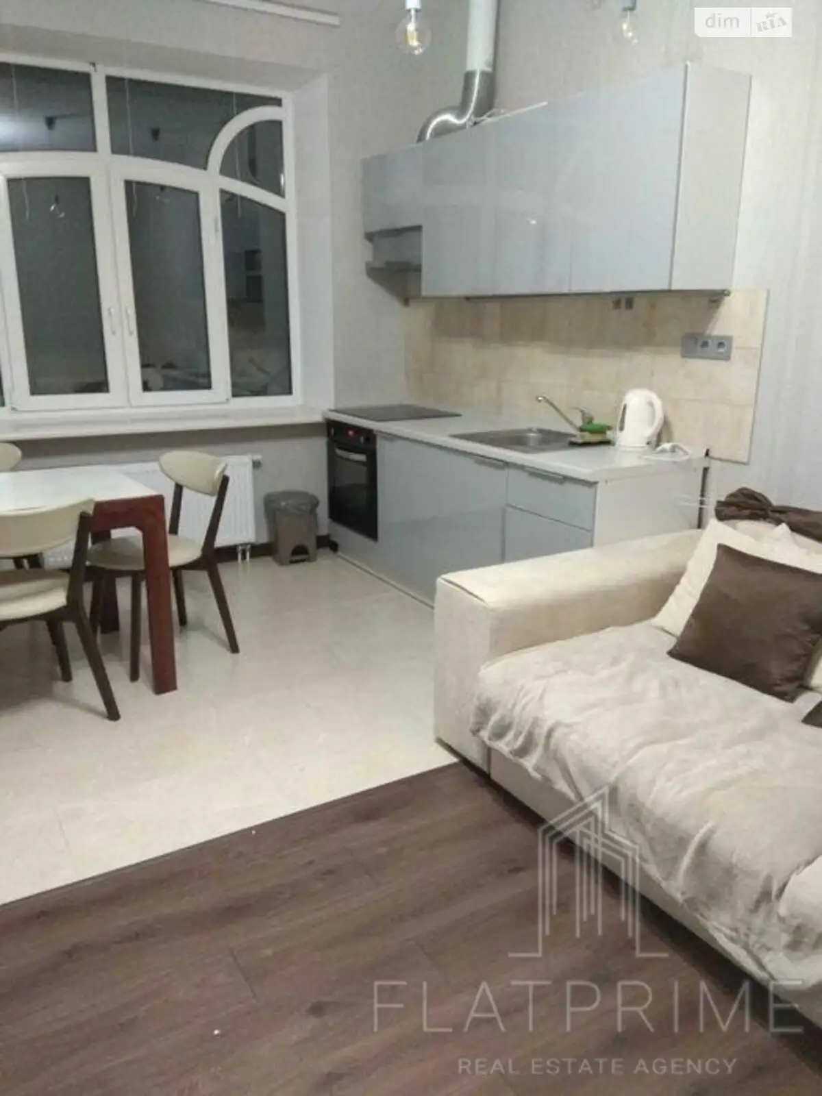 Продается 1-комнатная квартира 54 кв. м в Киеве, ул. Отто Шмидта, 14А - фото 1