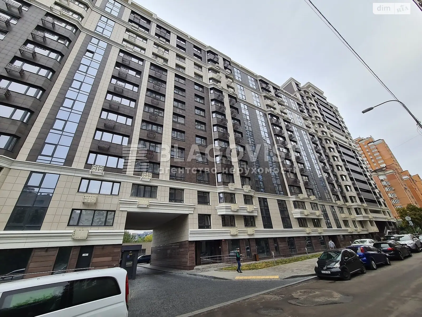Продается 1-комнатная квартира 45 кв. м в Киеве, ул. Златоустовская, 25 - фото 1