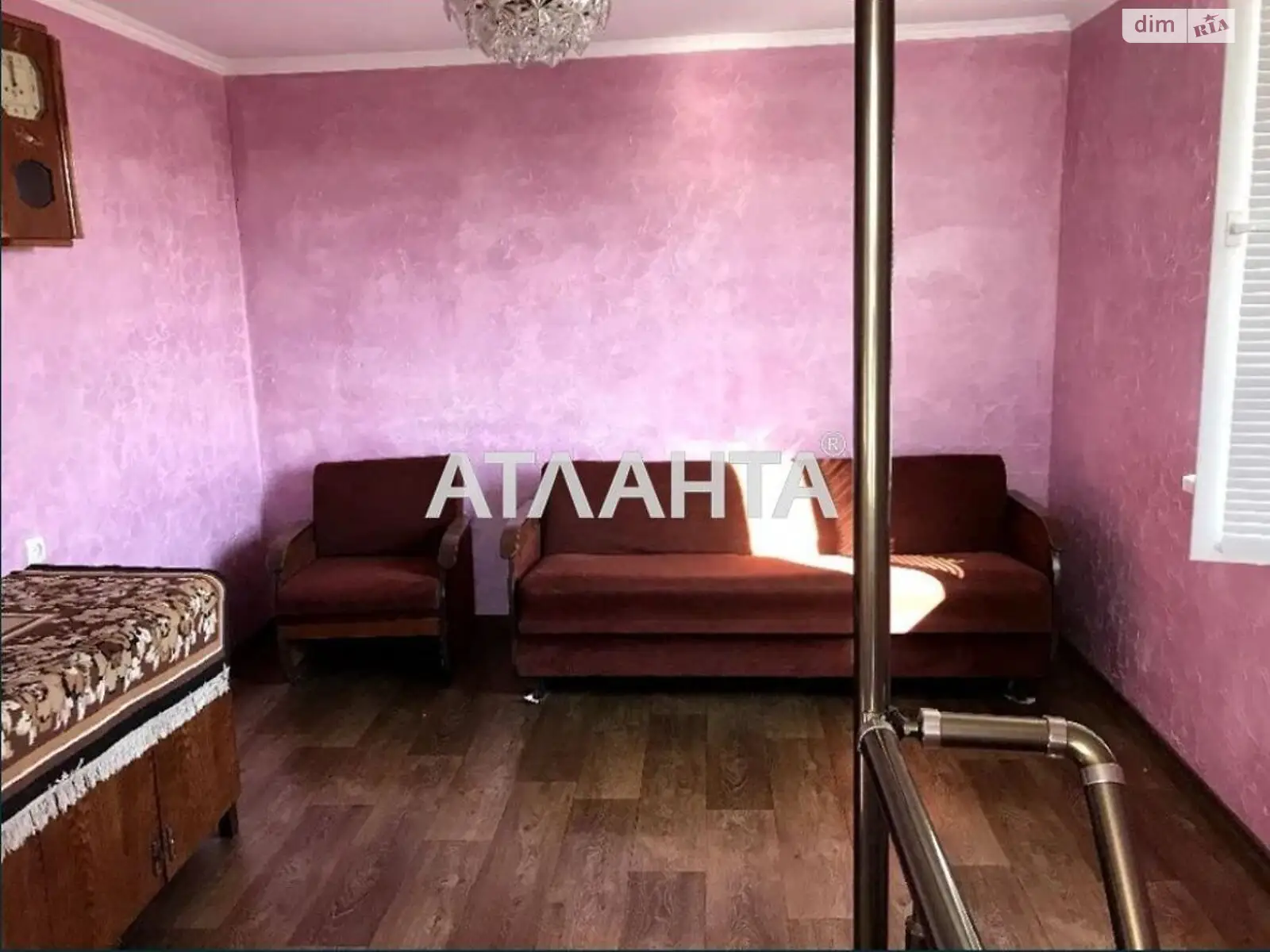 Продается дом на 2 этажа 60.2 кв. м с камином, цена: 25000 $ - фото 1