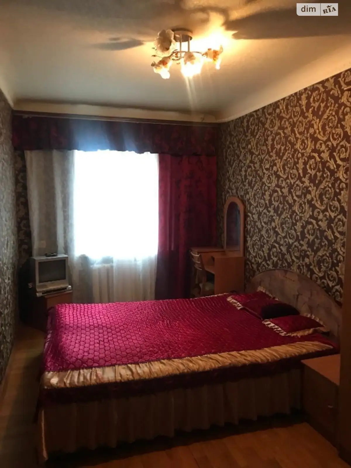 Продается 3-комнатная квартира 57 кв. м в Хмельницком, ул. Каменецкая - фото 1