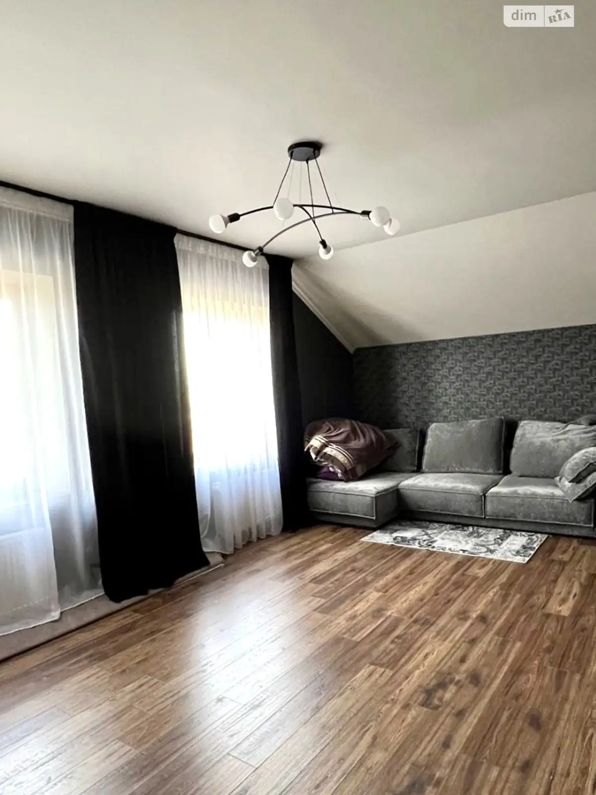 Продается дом на 2 этажа 290 кв. м с террасой, цена: 275000 $ - фото 1