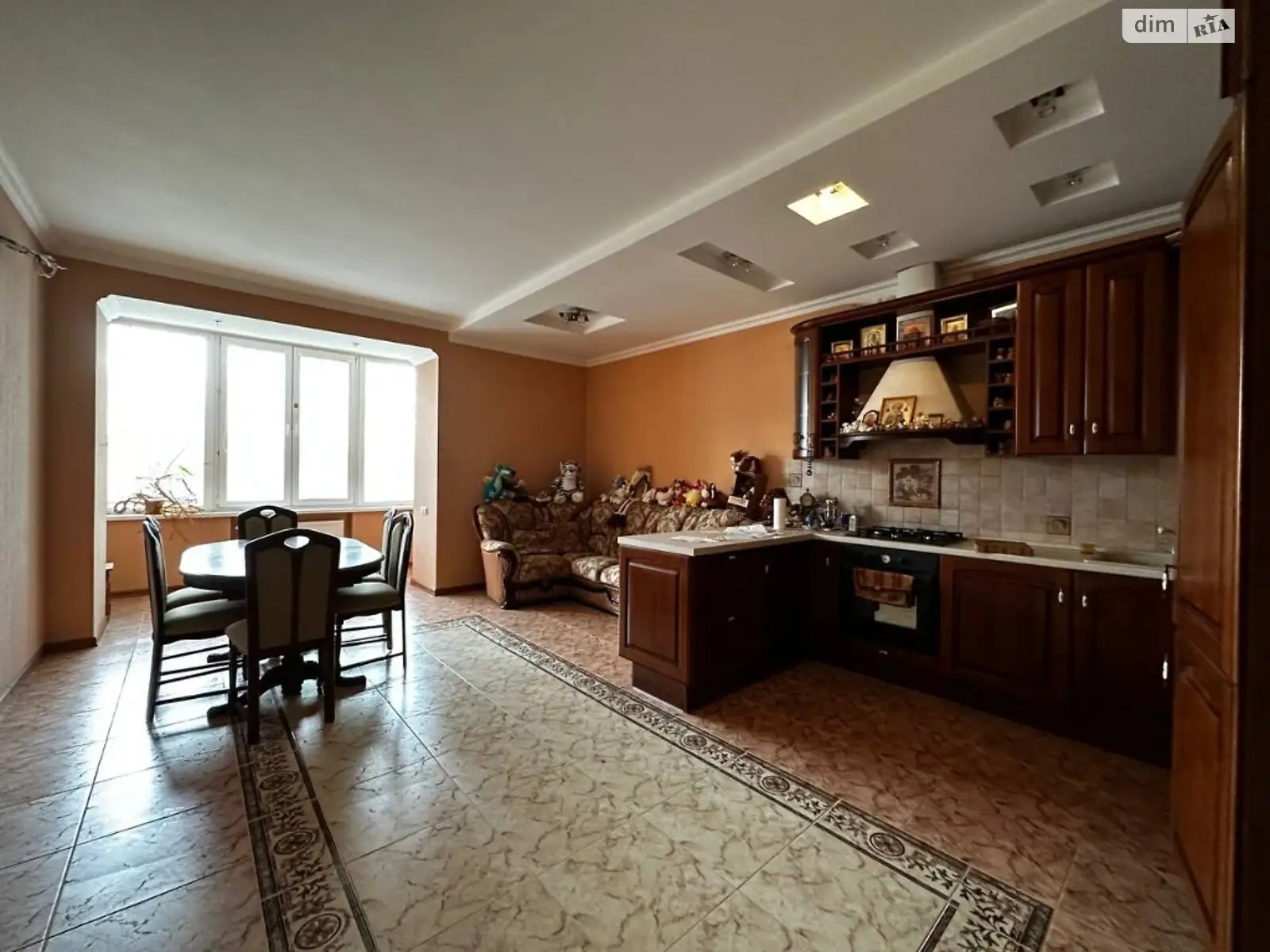 Продається 3-кімнатна квартира 132 кв. м у Миколаєві, цена: 160000 $