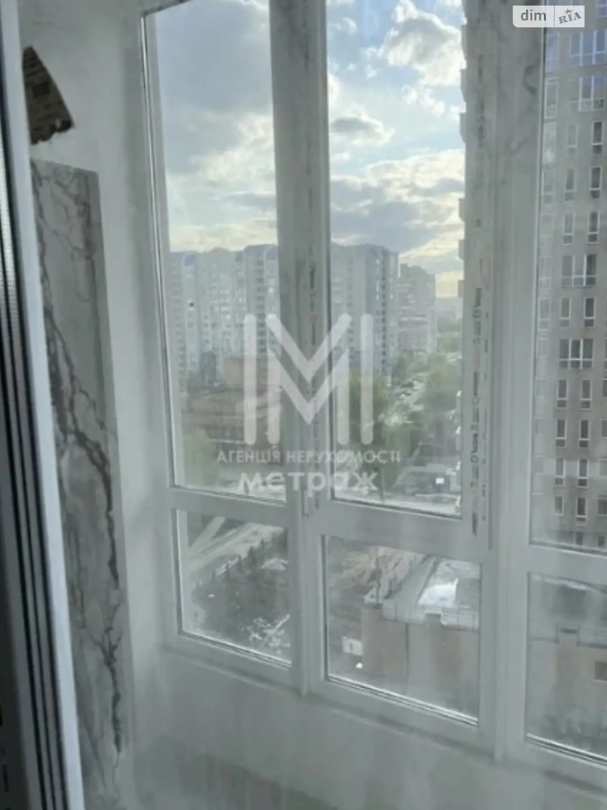 Продается 1-комнатная квартира 50 кв. м в Харькове, ул. Клочковская, 117 - фото 1
