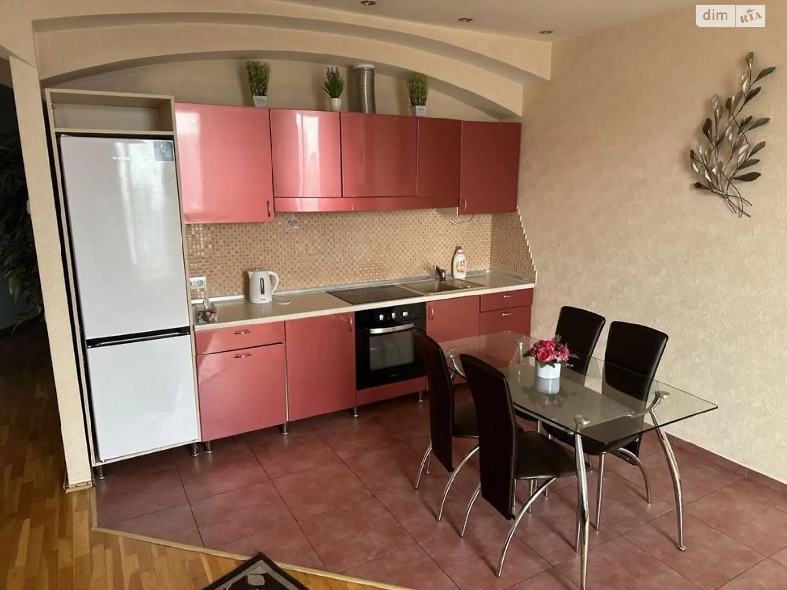 Сдается в аренду комната 56 кв. м в Днепре, цена: 23000 грн