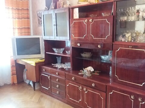 Здається в оренду кімната 65 кв. м у Києві, цена: 1250 грн