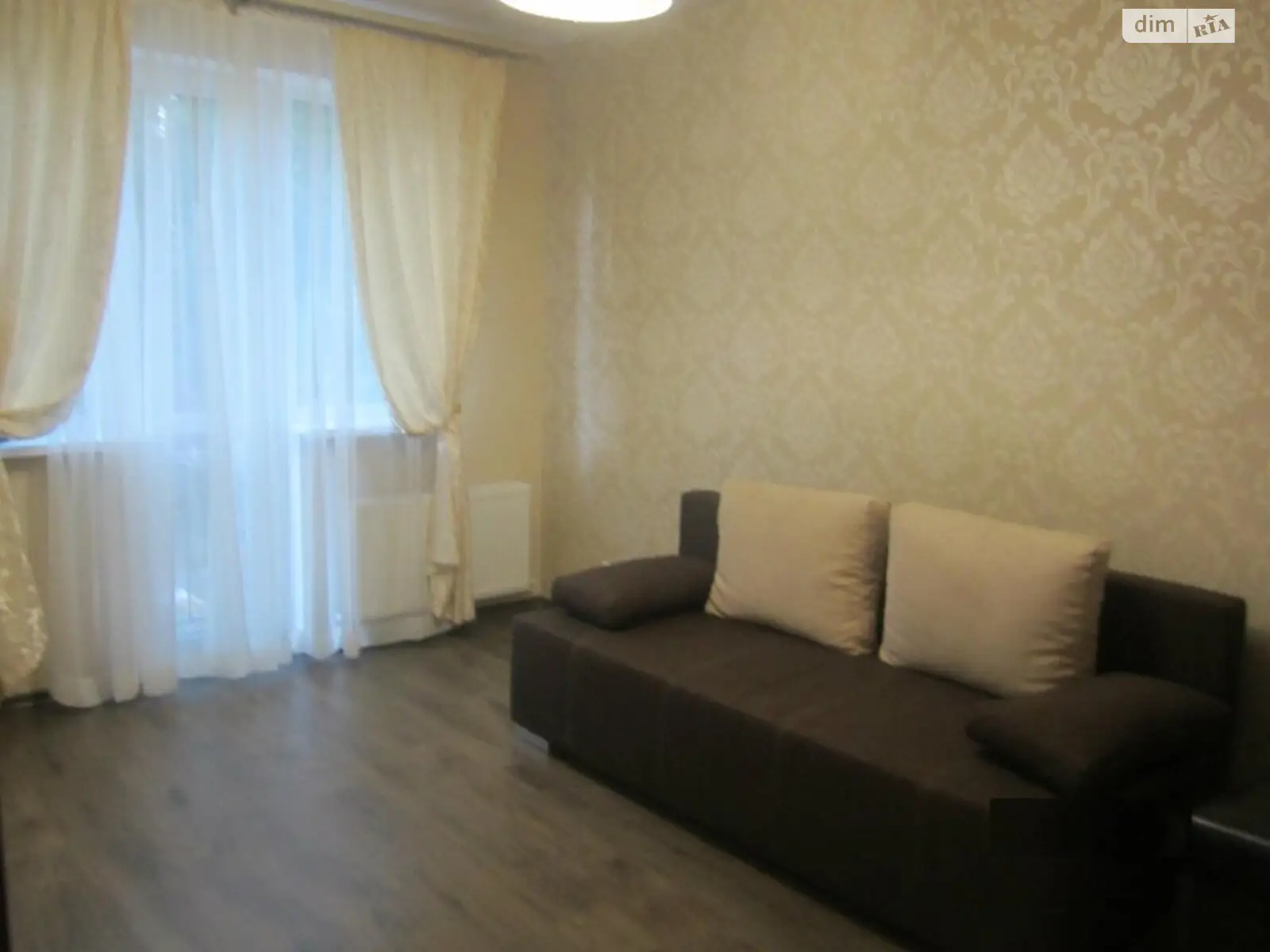 Продается 2-комнатная квартира 38 кв. м в Одессе, ул. 6-я Линия Люстдорфской дороги, 64 - фото 1