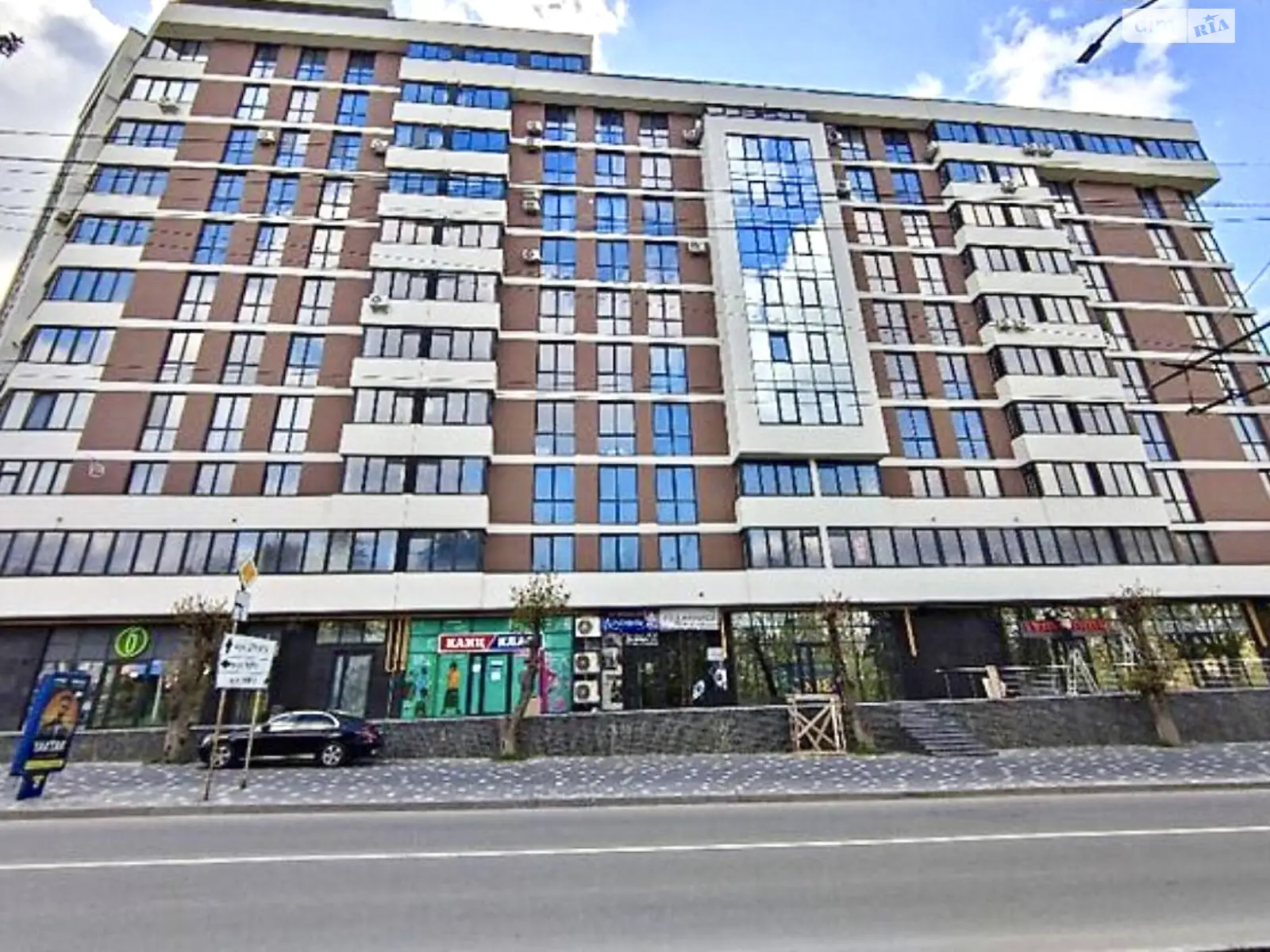 1-комнатная квартира 50 кв. м в Тернополе, ул. Мира - фото 1