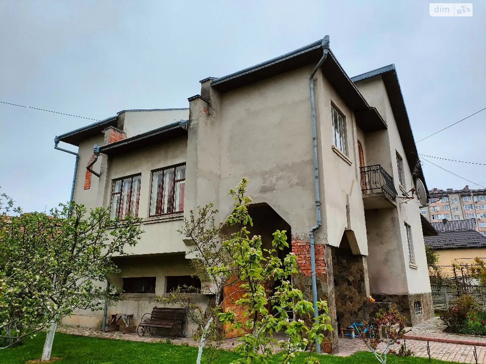 Продается дом на 2 этажа 300.6 кв. м с террасой, цена: 167000 $ - фото 1