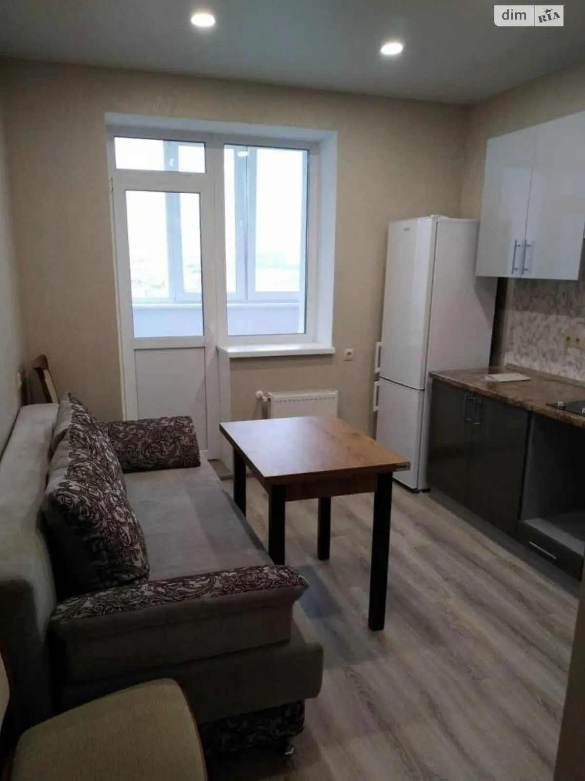 Продается 1-комнатная квартира 39 кв. м в Софиевской Борщаговке, ул. Павла Чубинского, 8Б