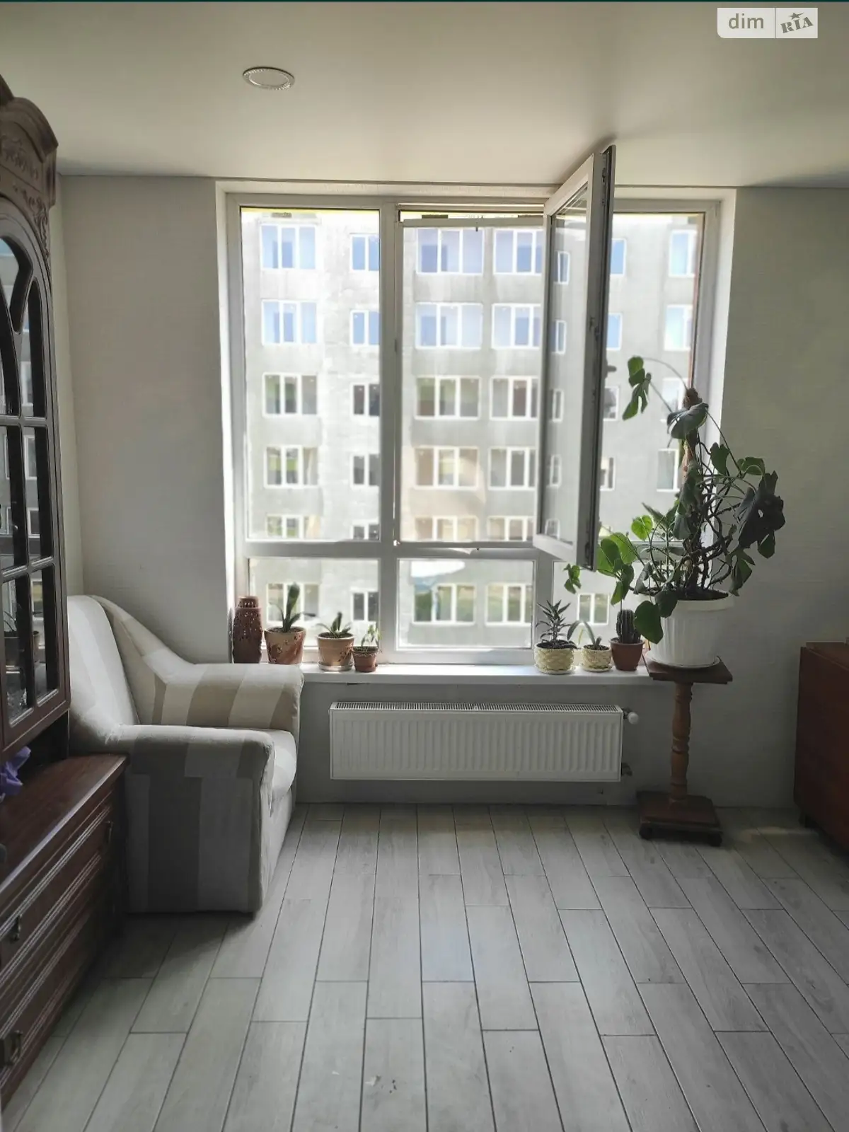 Продается 3-комнатная квартира 81 кв. м в Софиевской Борщаговке, ул. Гетманская - фото 1