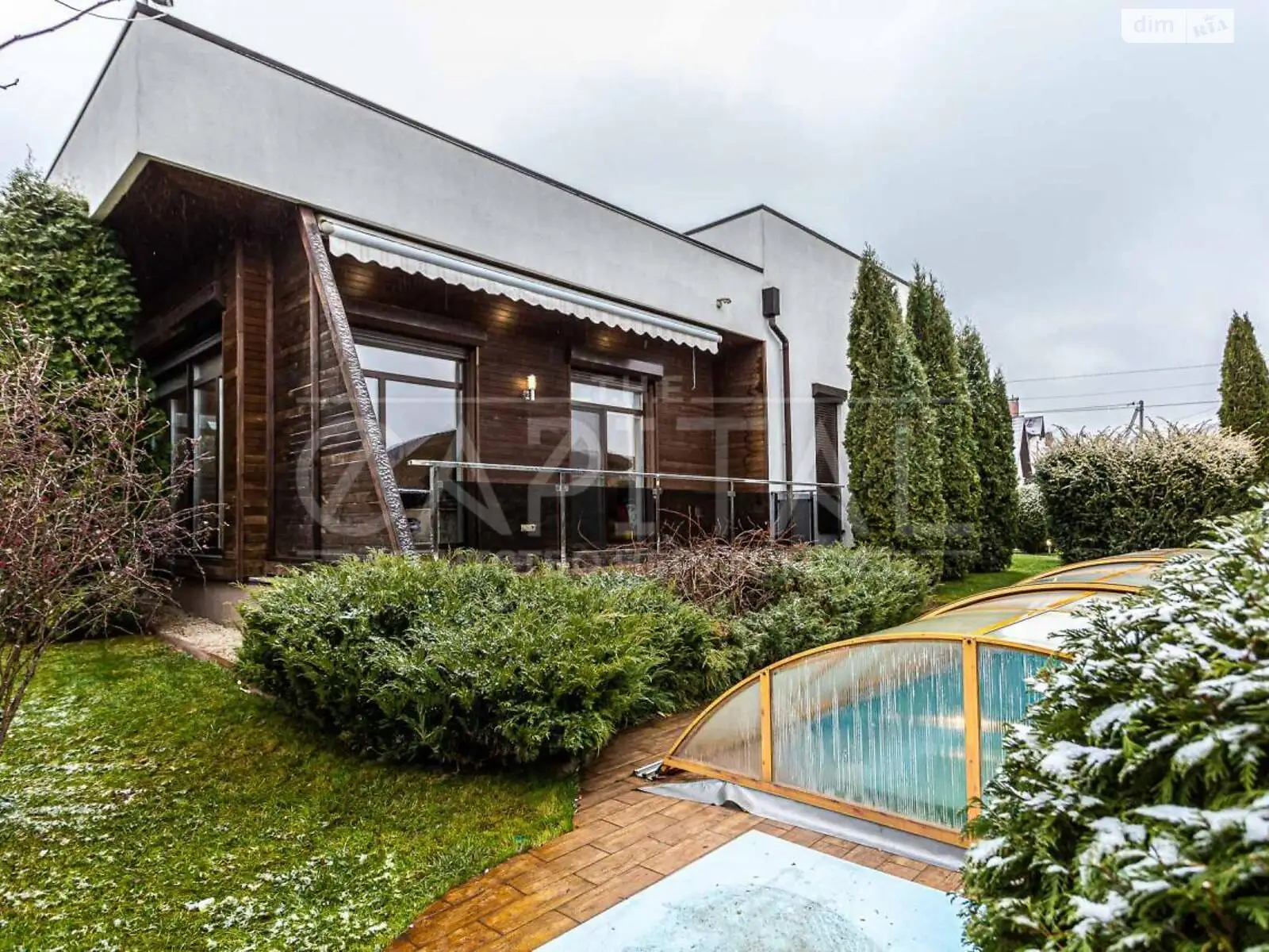Продается одноэтажный дом 170 кв. м с бассейном, цена: 590000 $