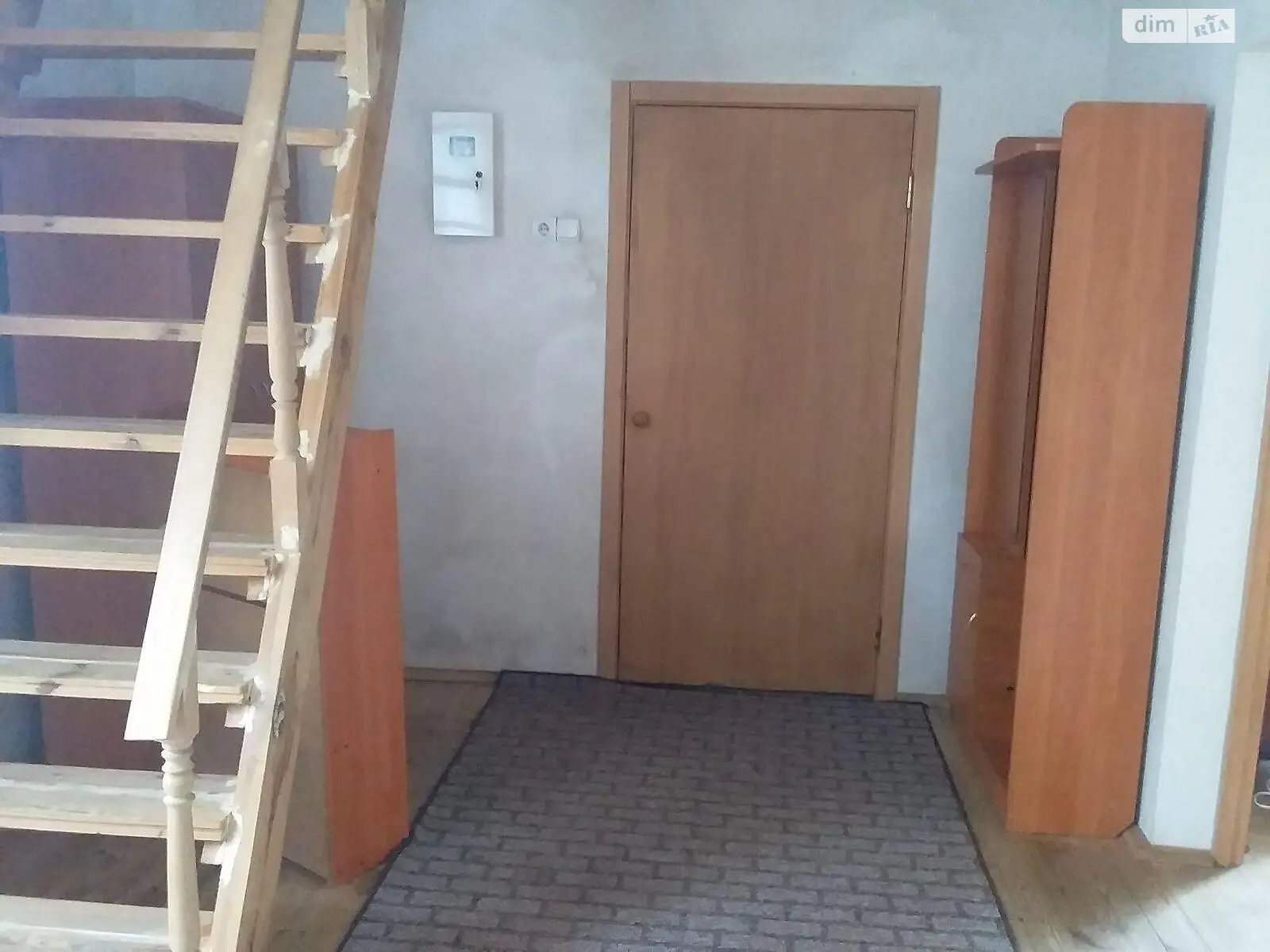 Продається будинок 2 поверховий 105 кв. м з каміном, цена: 120000 $