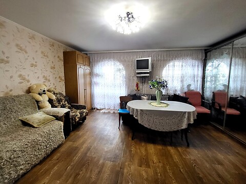 Продается 3-комнатная квартира 76 кв. м в Виннице, ул. Левка Лукьяненко(Ватутина)