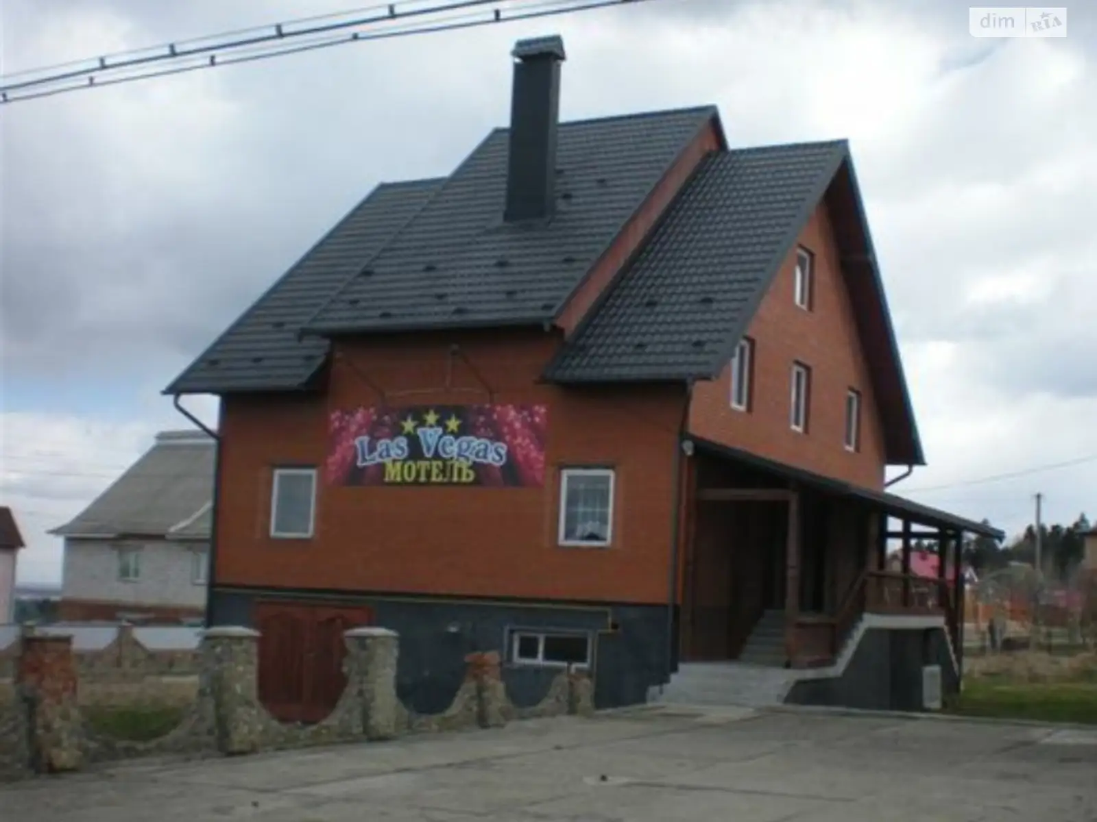 Продается дом на 2 этажа 345 кв. м с беседкой, цена: 86800 $ - фото 1
