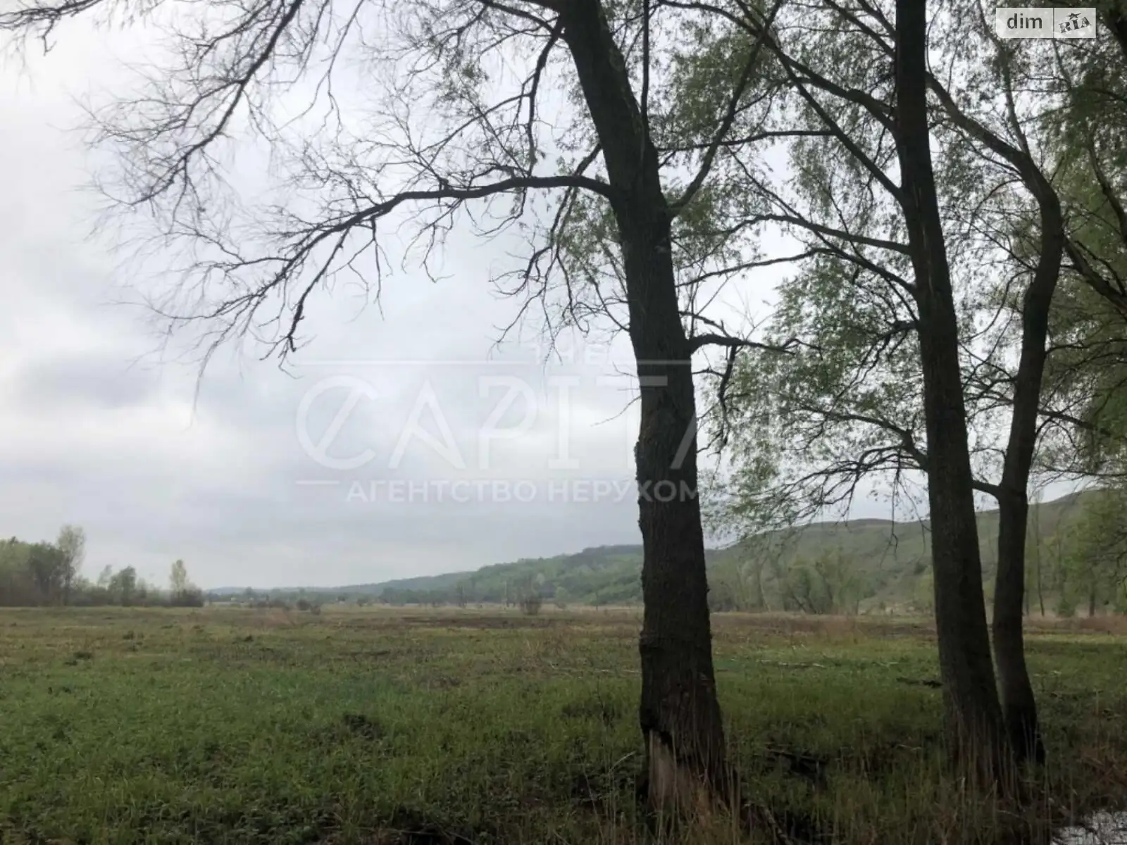 Продається земельна ділянка 899 соток у Київській області, цена: 3500000 $