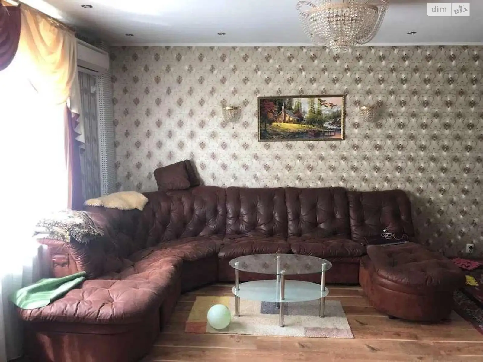 Продается 3-комнатная квартира 128 кв. м в Харькове, цена: 120000 $