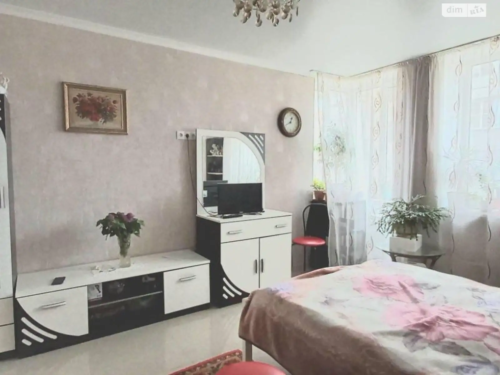 Продается 1-комнатная квартира 41.33 кв. м в Одессе, ул. Солнечная - фото 1