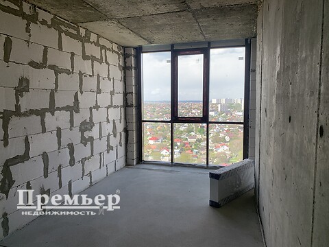 Продається 3-кімнатна квартира 83.9 кв. м у Одесі, вул. Дача Ковалевського
