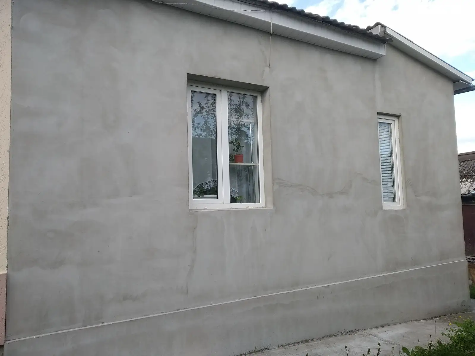 Продается 2-комнатная квартира 52.3 кв. м в Остроге, цена: 23000 $