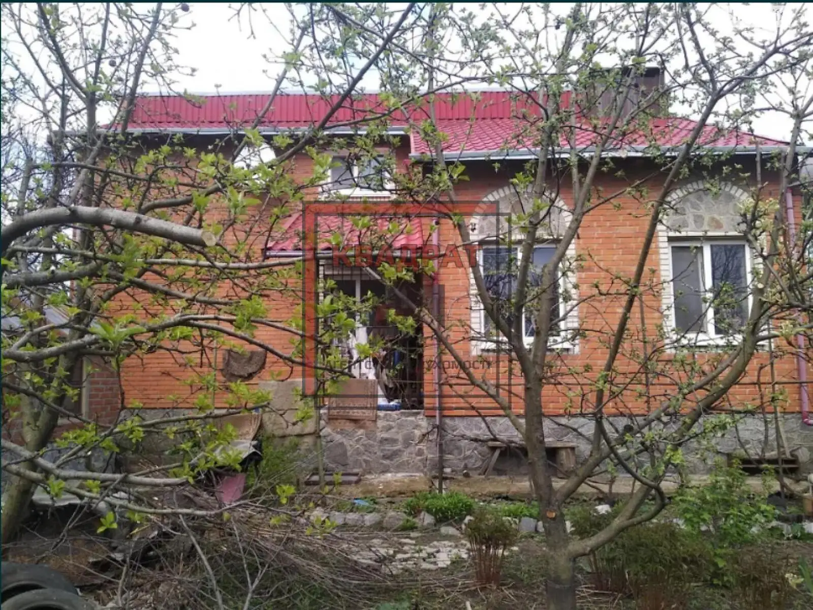 Продается дом на 2 этажа 214 кв. м с баней/сауной, цена: 154000 € - фото 1