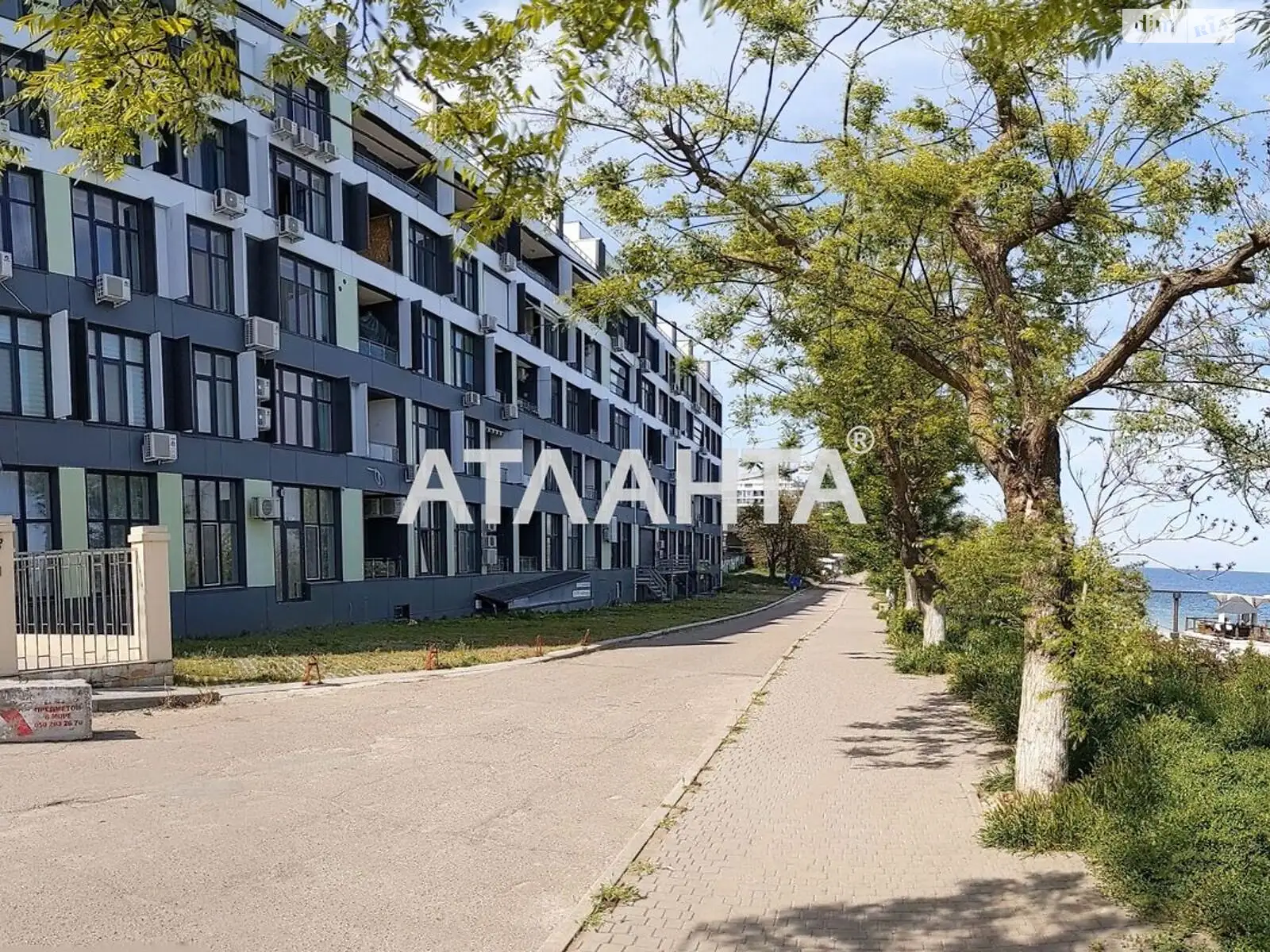 Продается 1-комнатная квартира 40.9 кв. м в Одессе, Фонтанская дор., 153/17 - фото 1