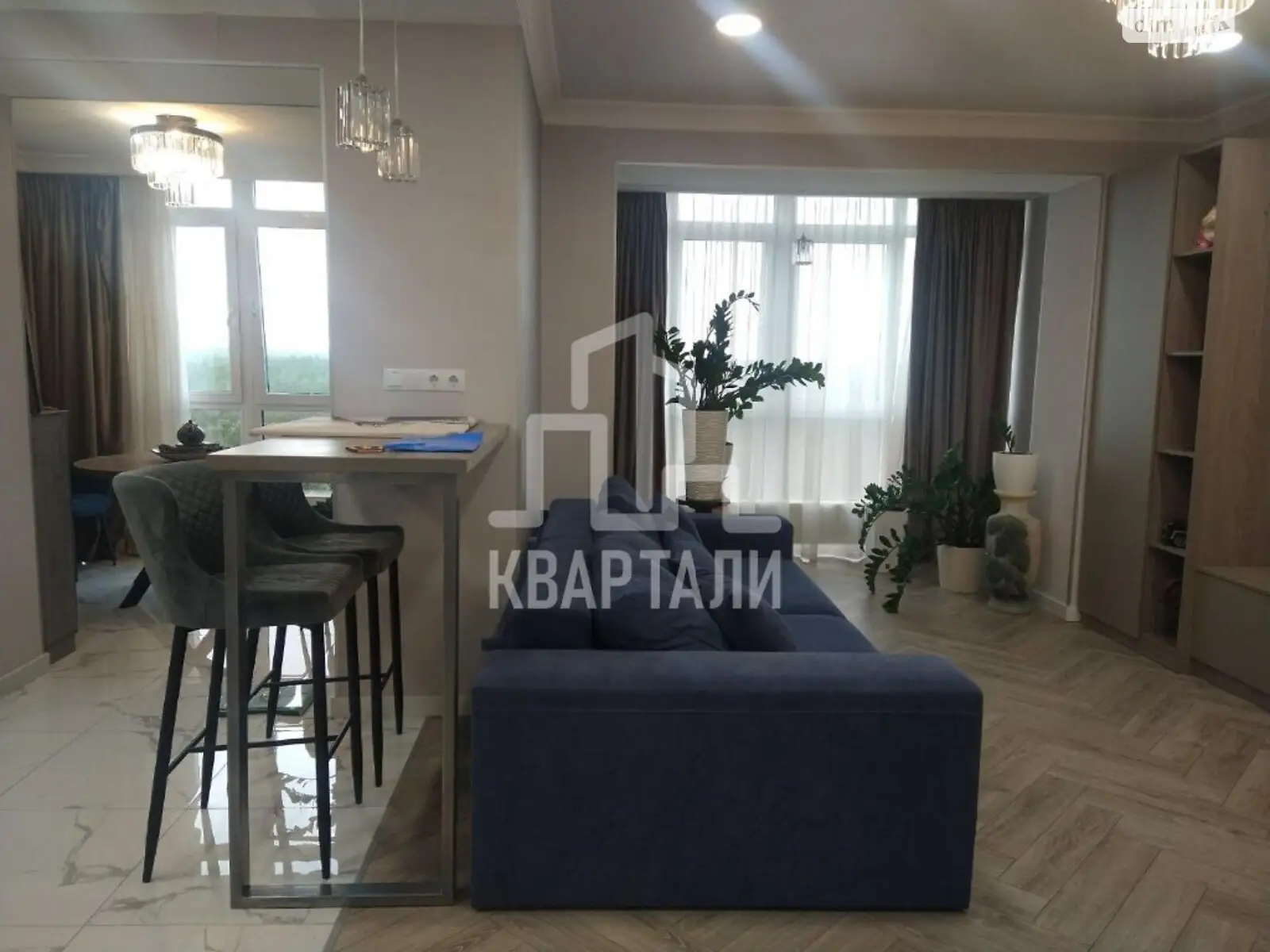 Продається 2-кімнатна квартира 77 кв. м у Києві, вул. Радистів, 34Р - фото 1