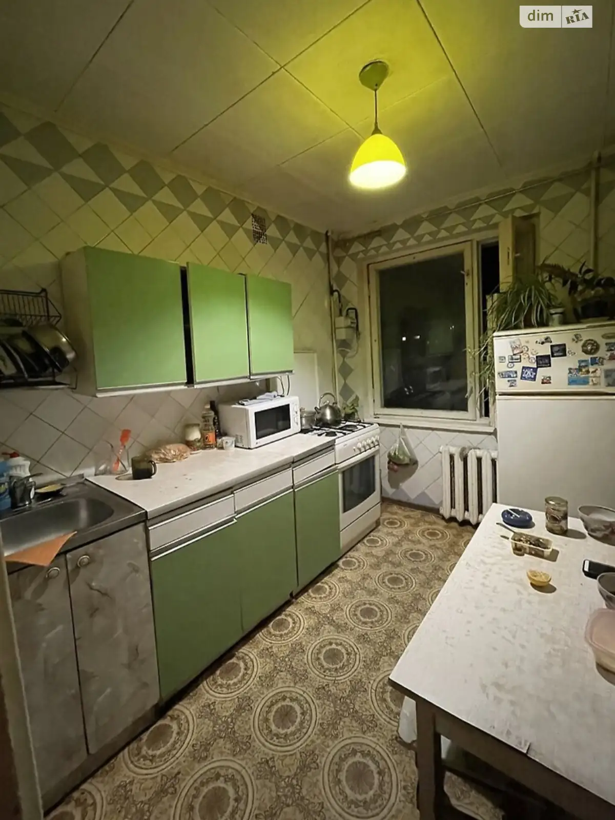 Продается 3-комнатная квартира 56 кв. м в Одессе, ул. Капитана Кузнецова