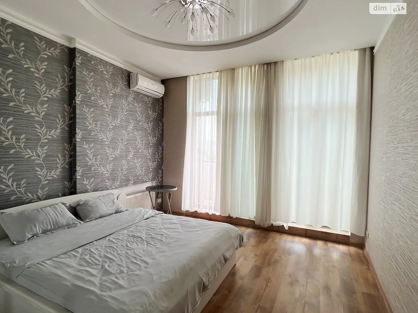 Сдается в аренду 2-комнатная квартира 100 кв. м в Одессе - фото 2