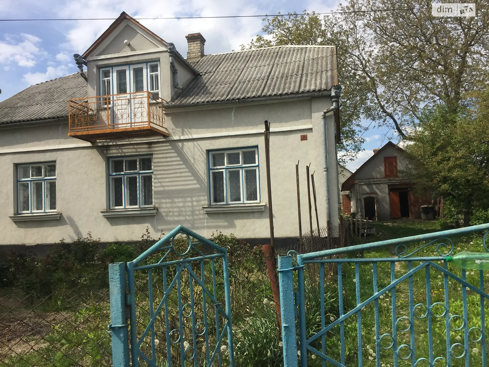 Продается дом на 2 этажа 206 кв. м с верандой, цена: 49000 $