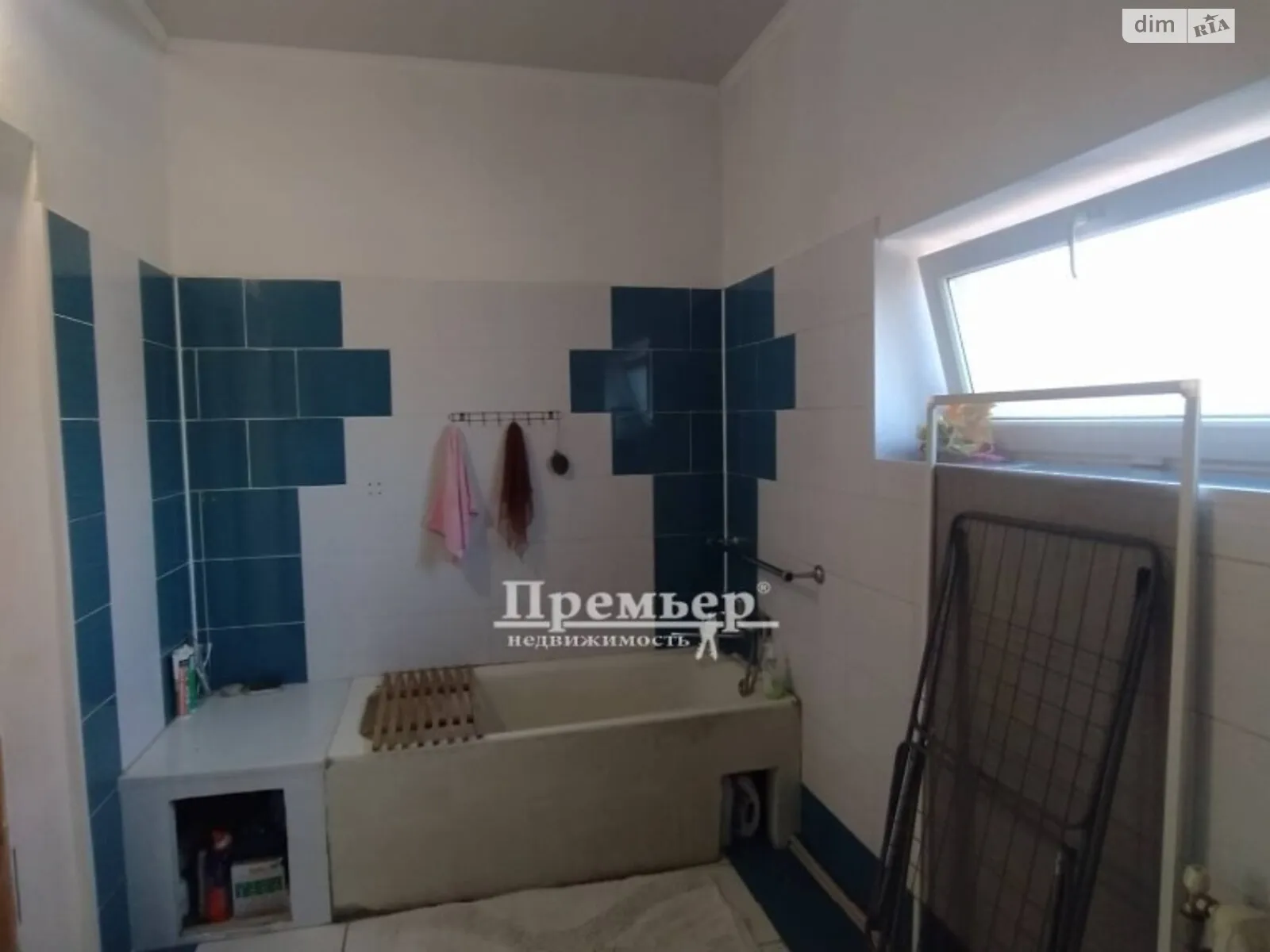 Продається будинок 2 поверховий 220 кв. м з каміном, цена: 65000 $