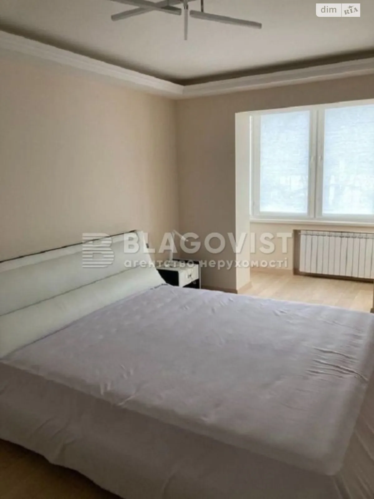 Продается 2-комнатная квартира 54 кв. м в Киеве, ул. Соломенская, 10 - фото 1