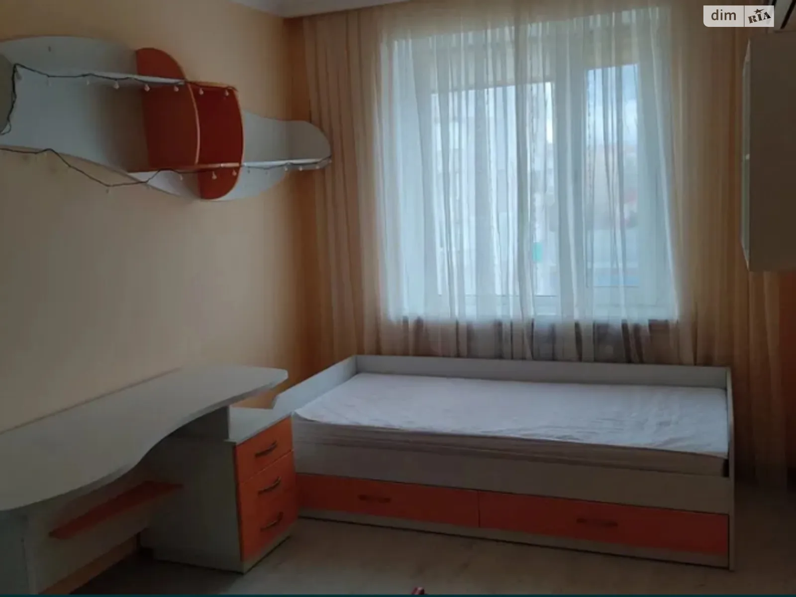 Продается 3-комнатная квартира 78 кв. м в Николаеве, ул. Лазурная - фото 1