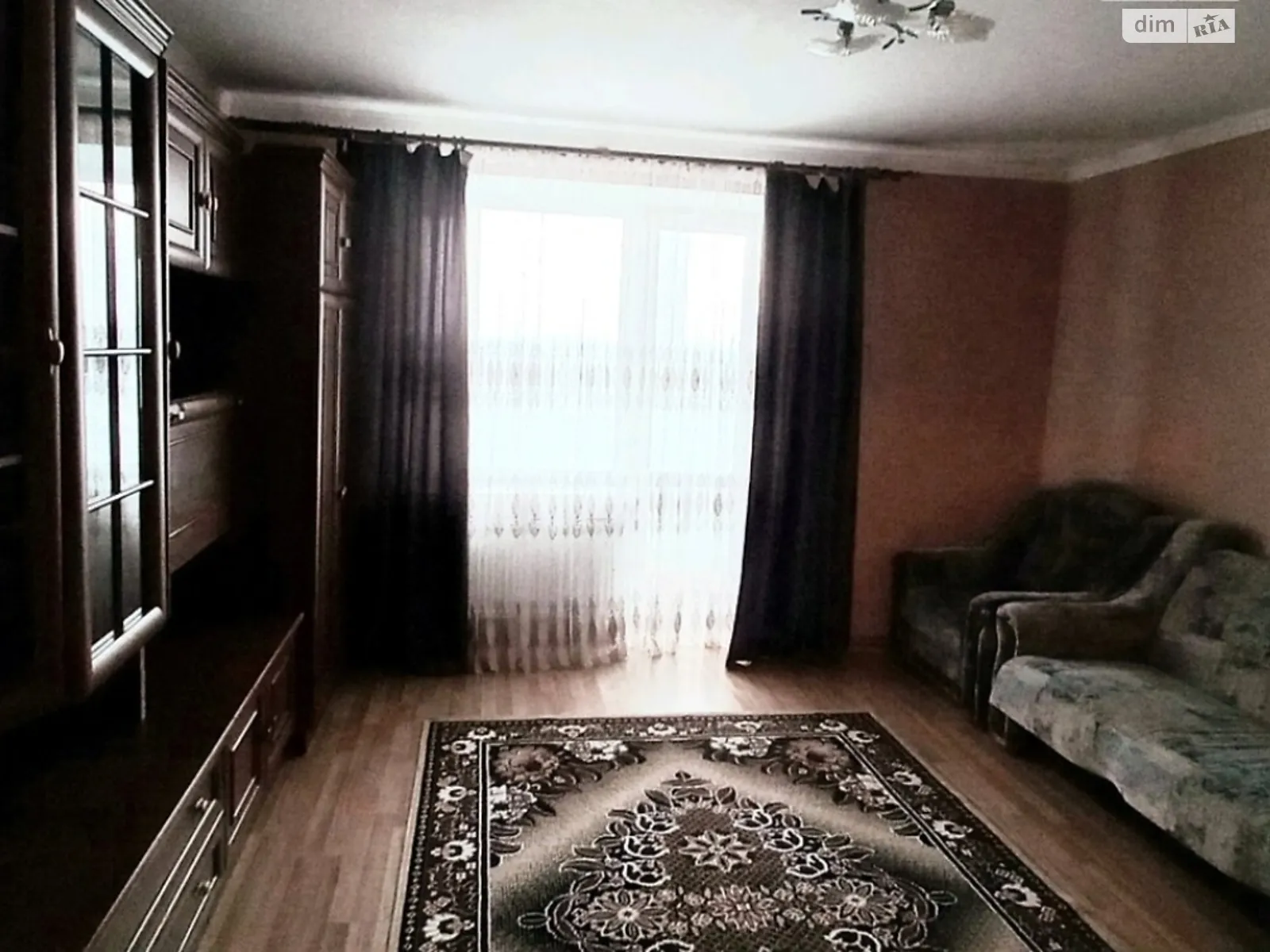 Сдается в аренду 1-комнатная квартира 42 кв. м в Ровно, ул. Гайдамацкая