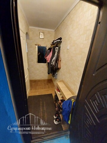 Продается 1-комнатная квартира 43 кв. м в Полтаве, ул. Мазепы Ивана