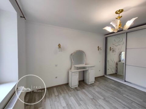 Продается 3-комнатная квартира 75 кв. м в Ивано-Франковске, цена: 63000 $