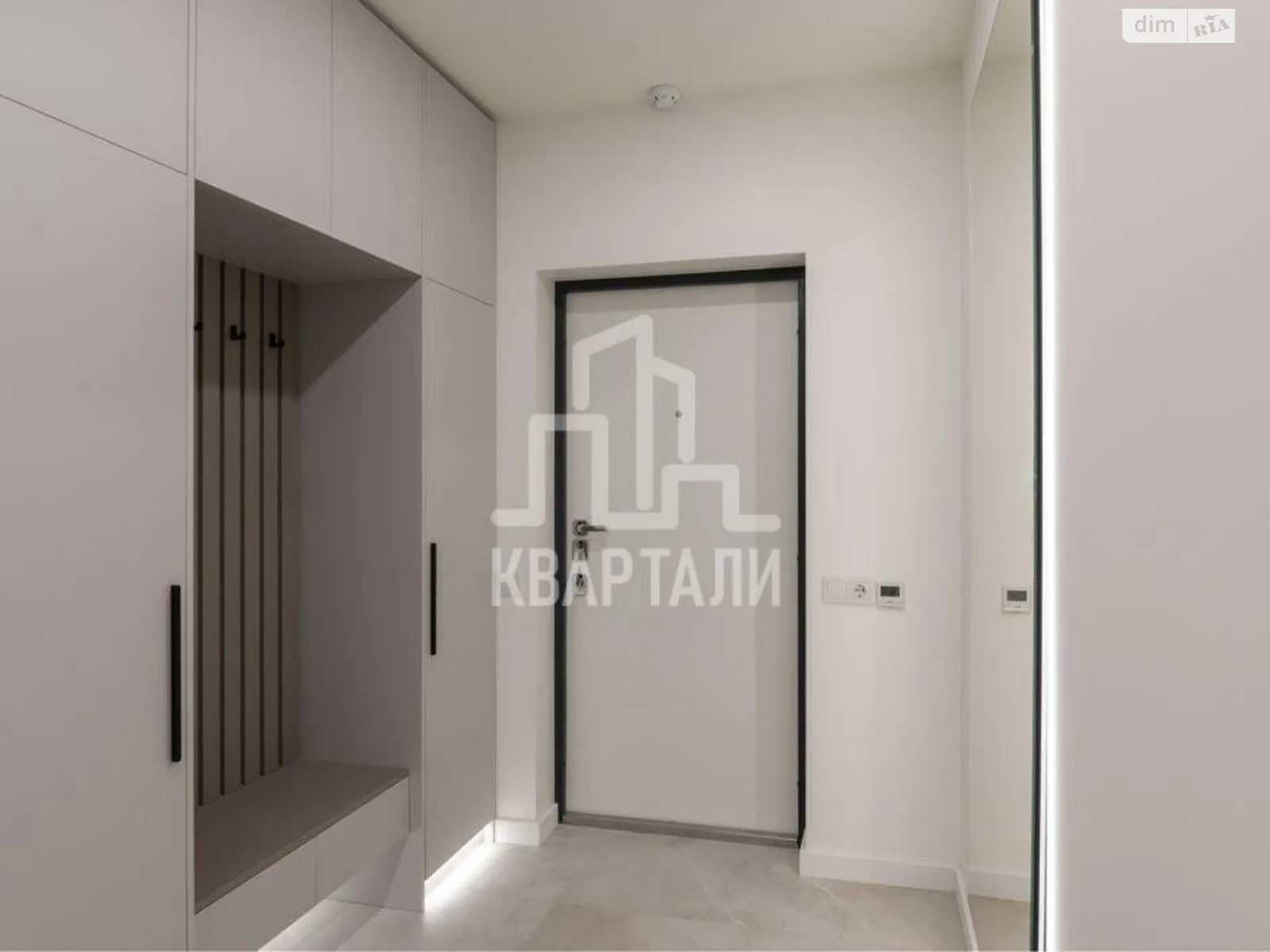Продається 1-кімнатна квартира 60 кв. м у Києві - фото 3