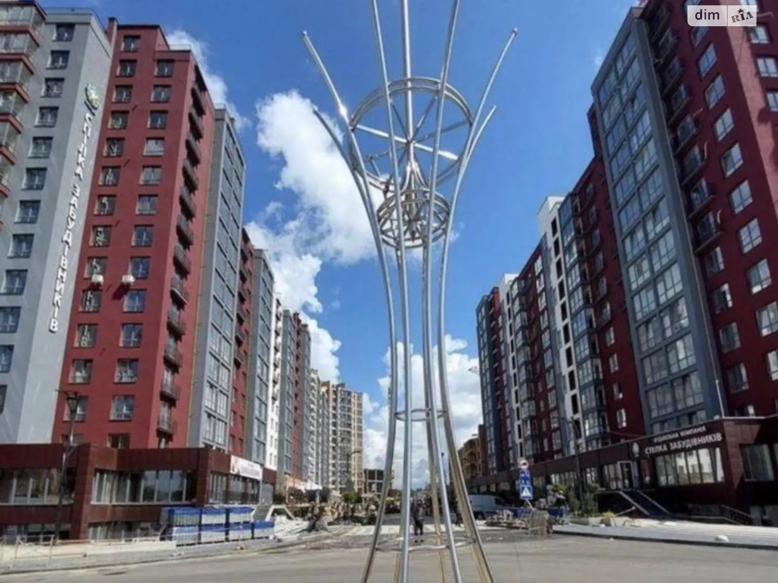 Продается 1-комнатная квартира 42.5 кв. м в Ивано-Франковске, цена: 30500 $ - фото 1
