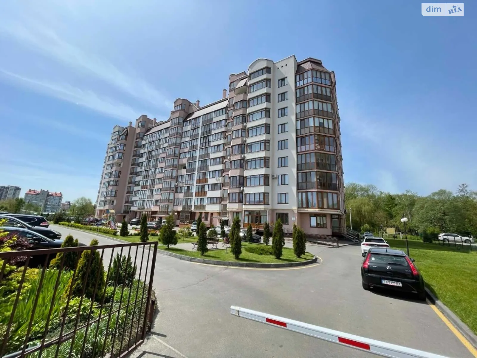 Продается 1-комнатная квартира 52 кв. м в Хмельницком, ул. Парковая - фото 1