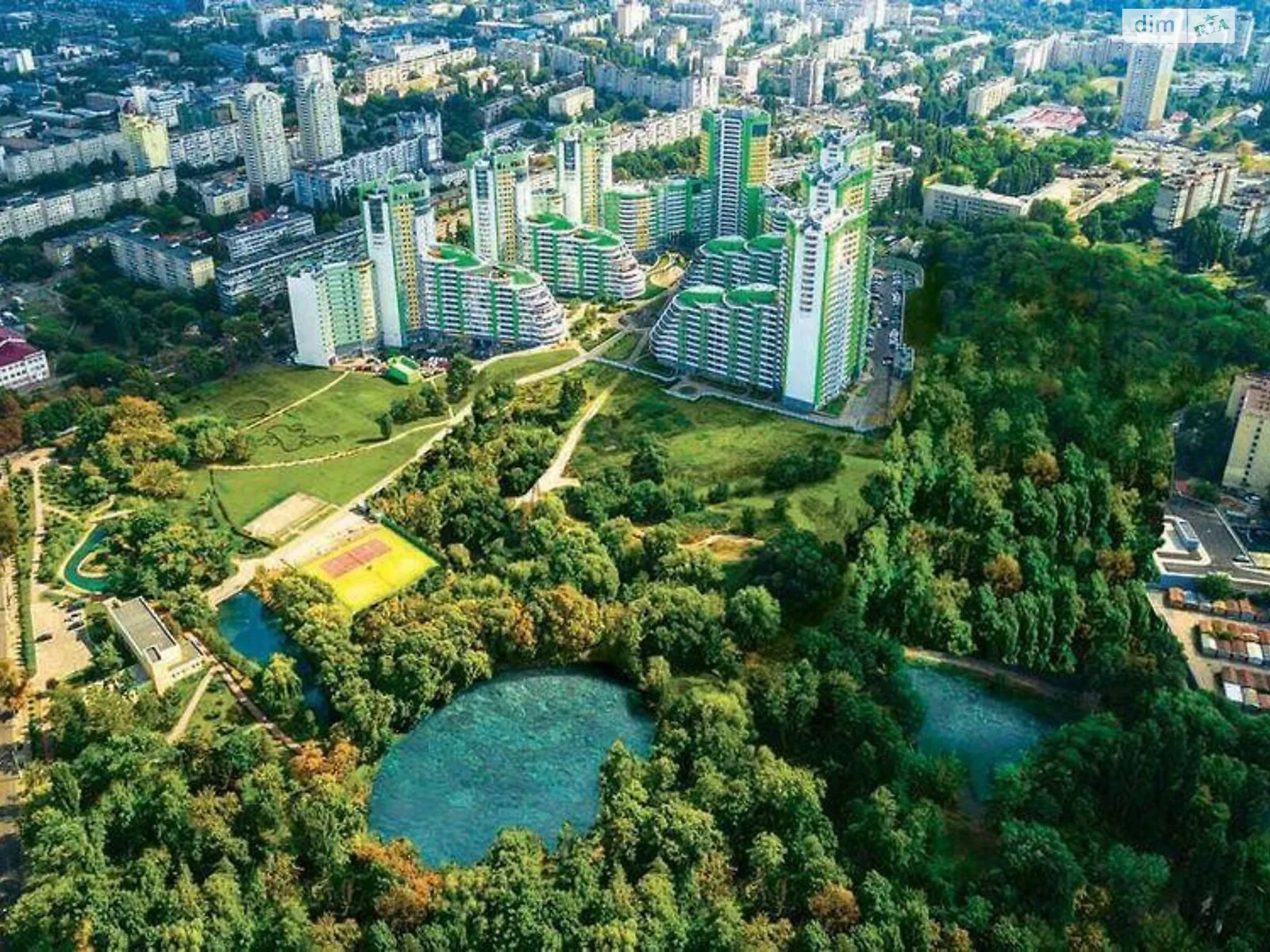 Продается 3-комнатная квартира 85 кв. м в Киеве, ул. Вышгородская, 45 - фото 1