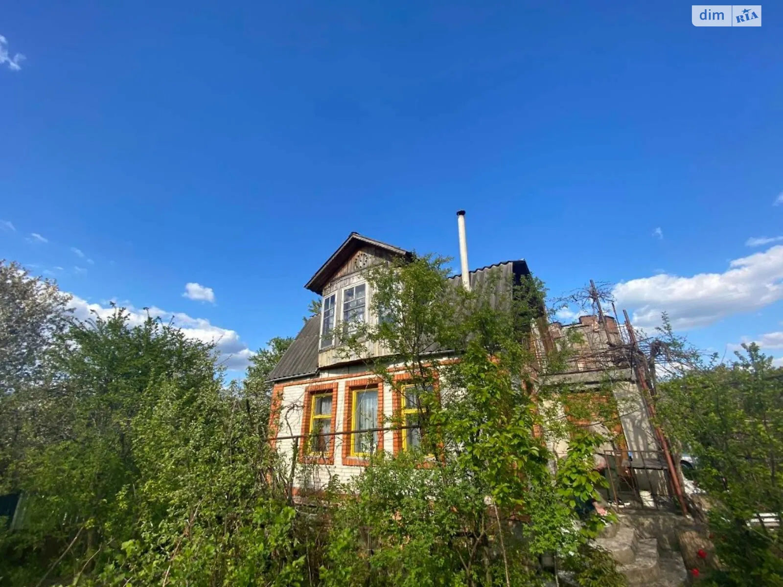 Продается дом на 2 этажа 100 кв. м с гаражом, цена: 20995 $ - фото 1